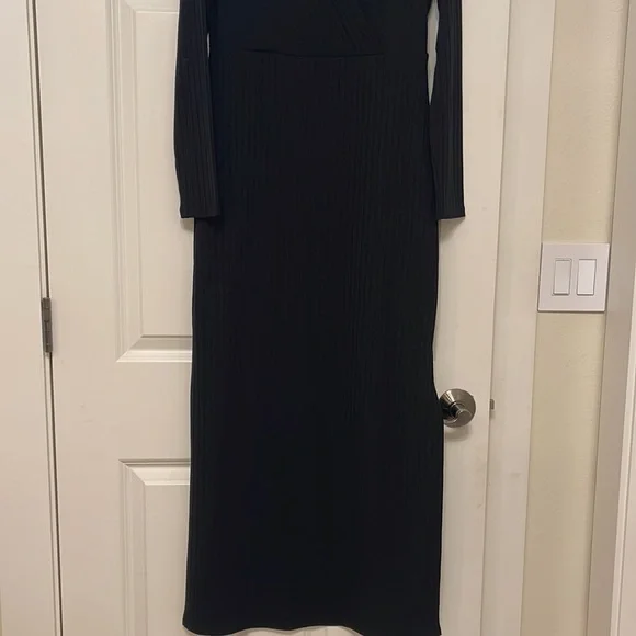 EXPRESS Ribbed Wrap Front Long Sleeve Maxi Dress - Picture 6 of 6